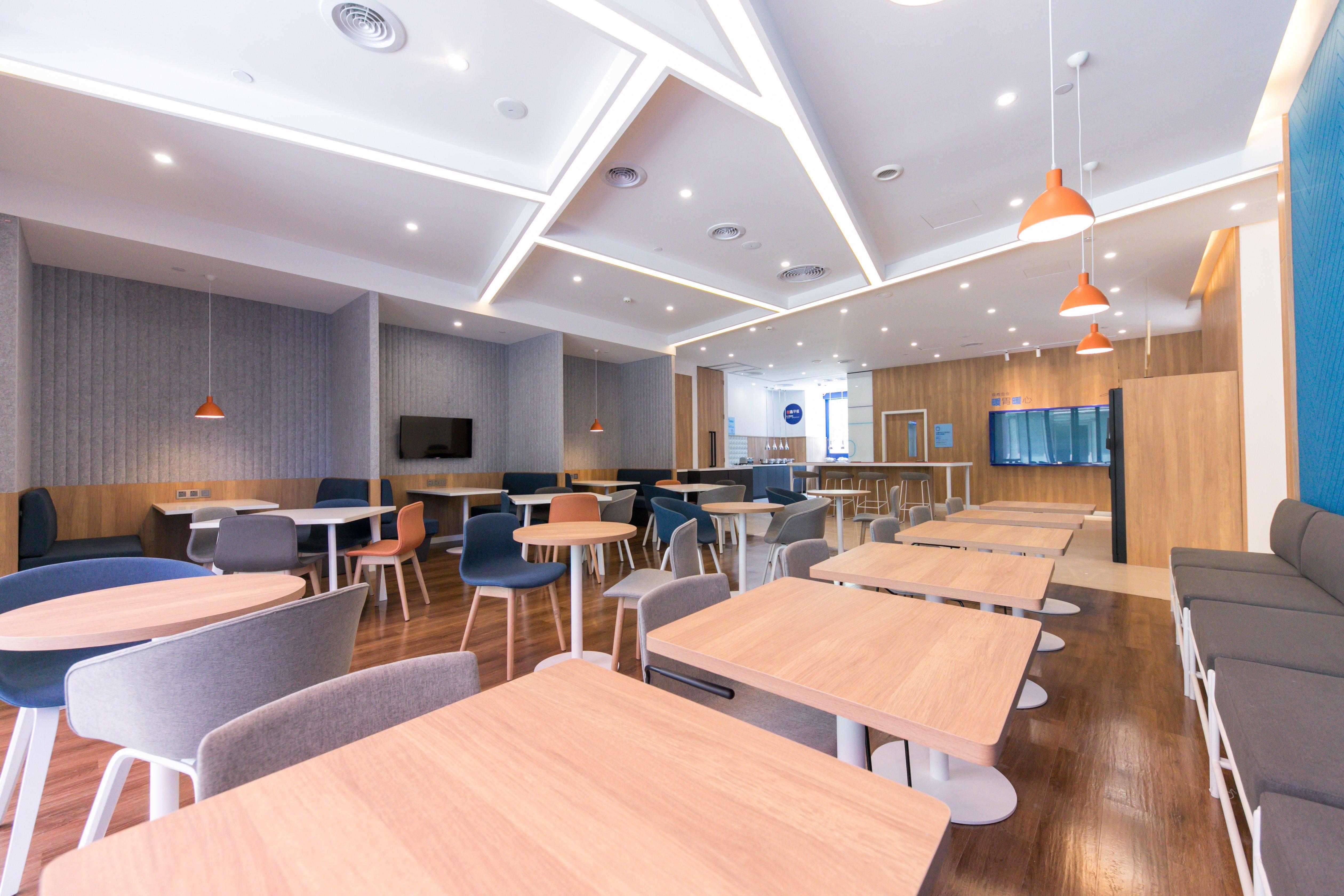 Holiday Inn Express Shanghai Tangzhen By Ihg - 20 Mins To Disney Land Kültér fotó