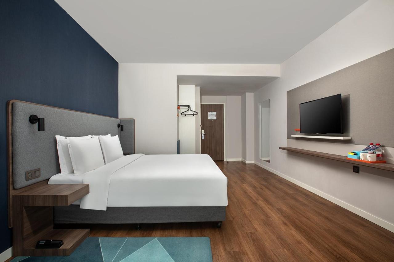 Holiday Inn Express Shanghai Tangzhen By Ihg - 20 Mins To Disney Land Kültér fotó